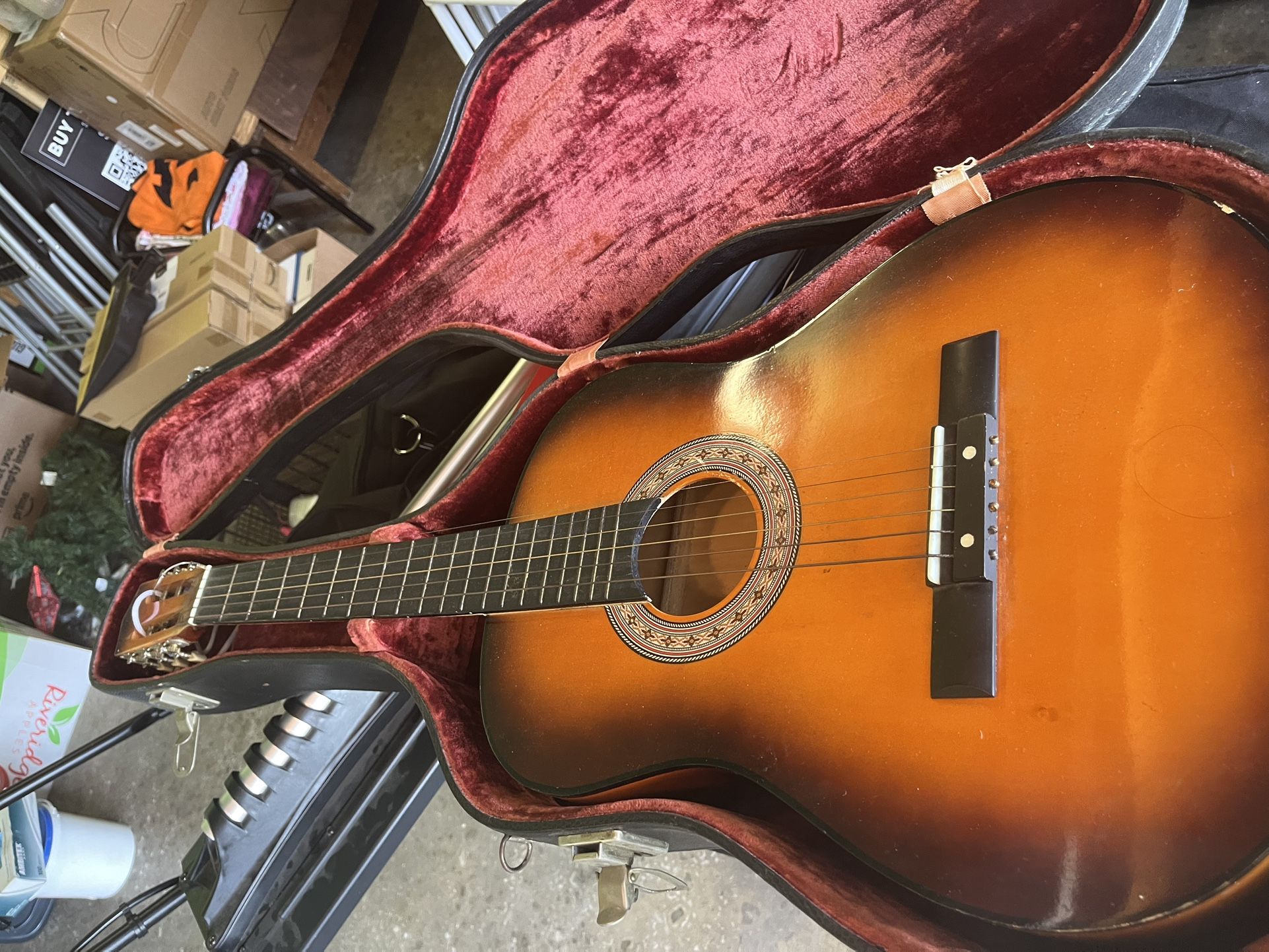 Guitar