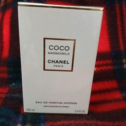 Chanel perfume 