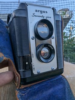 ARGUS 75  Medium Format Box camera