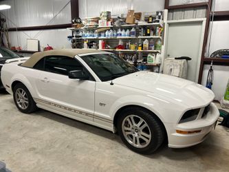 2006 Ford Mustang