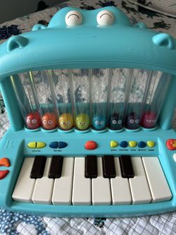Hippo Piano
