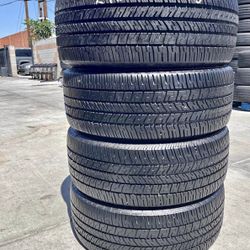 🛞245/55R18 Goodyear 🏷️For sale 🎁set de llantas en perfecto estado 80%life 🤩
