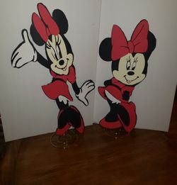 3 ft Minnie mouse