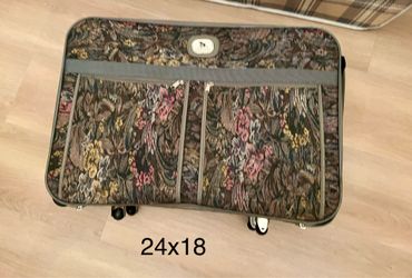 Floral Pattern Suitcase 24x18