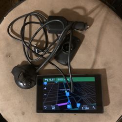 Garmin Drive luxe