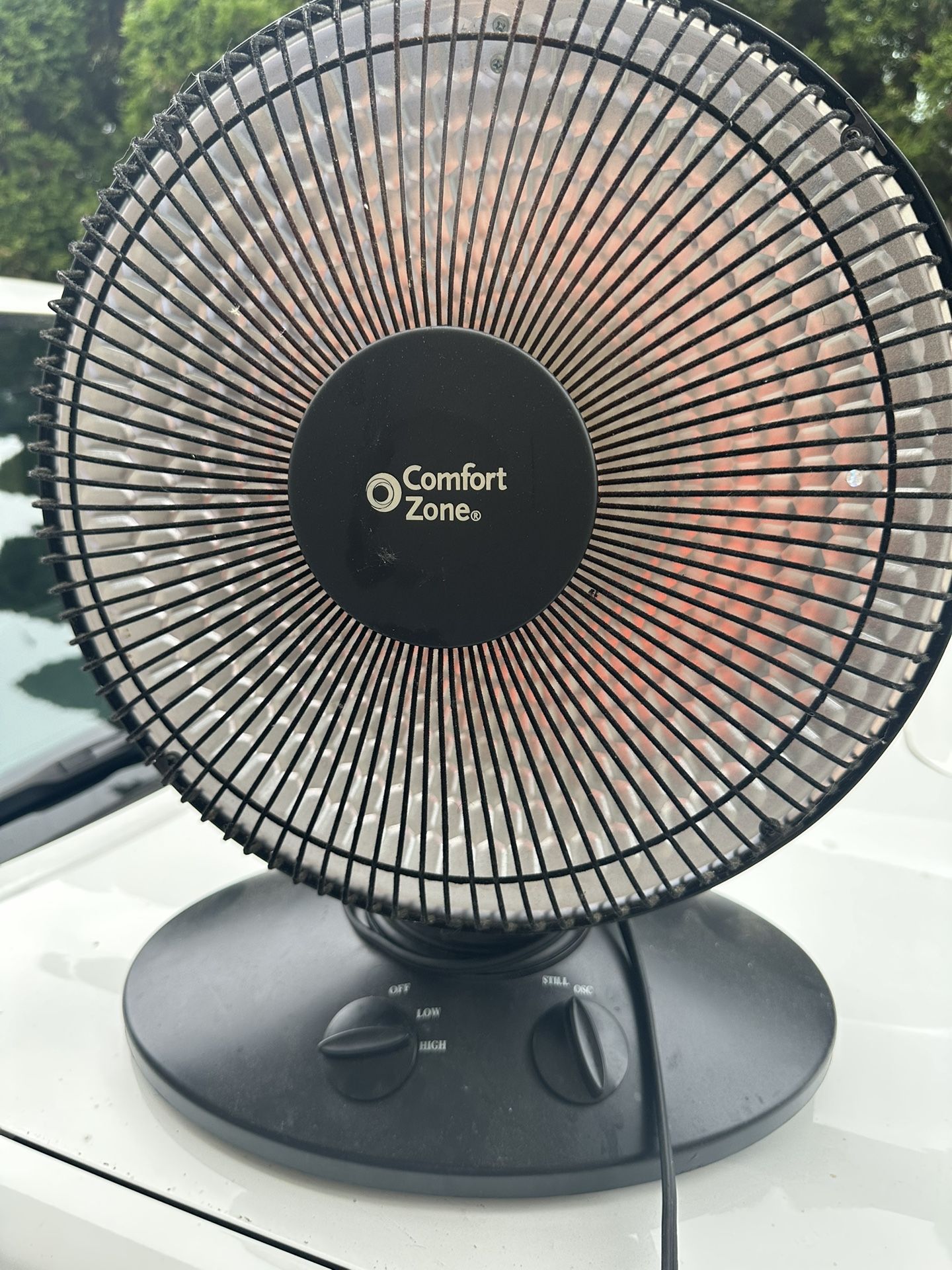Comfort Zone Oscillating Electric Heater