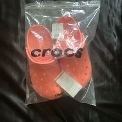Peach Crocs