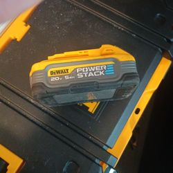 DeWalt 20v. 5ah Power Stack Battery