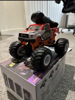 Remote Control Car, 20KM/H Monster Truck Toys for Ages 5-7, 1:16 Scale All Terrain RC Cars for Boys & Girls Age 4-7, 2.4Ghz Off Road RC Truck, Christm