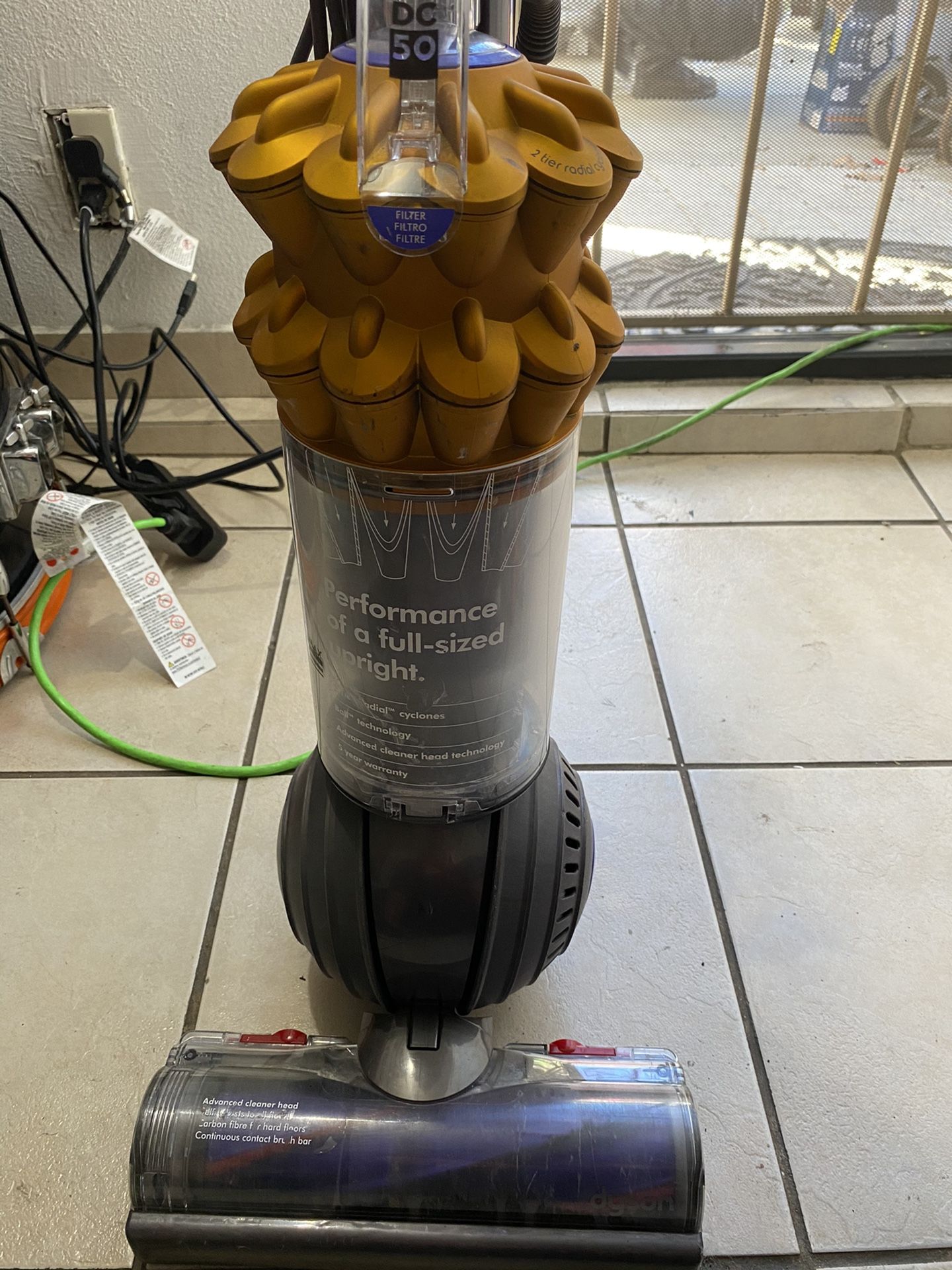 Dyson DC 50 aspiradora