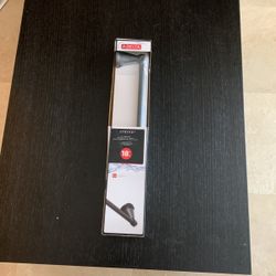 Delta Stryke 77618-BL Black 18” Towel Bar NIB. 
