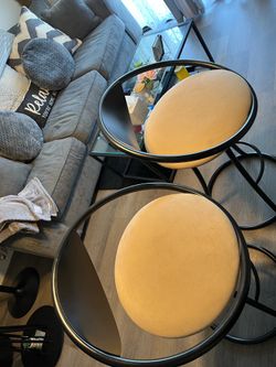 Two comfort swinging chairs