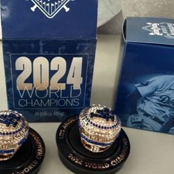 Dodgers World Series Ring. $50 Freddie Freeman 