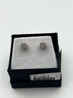Stud earrings