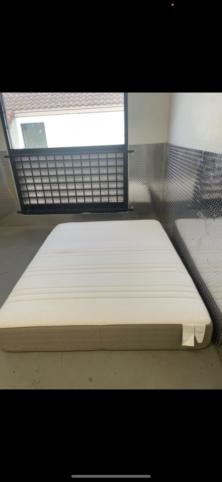 IKEA queen Mattress! for Sale in Playa Del Rey, CA OfferUp