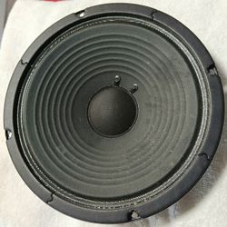FENDER 8 inch SPEAKER