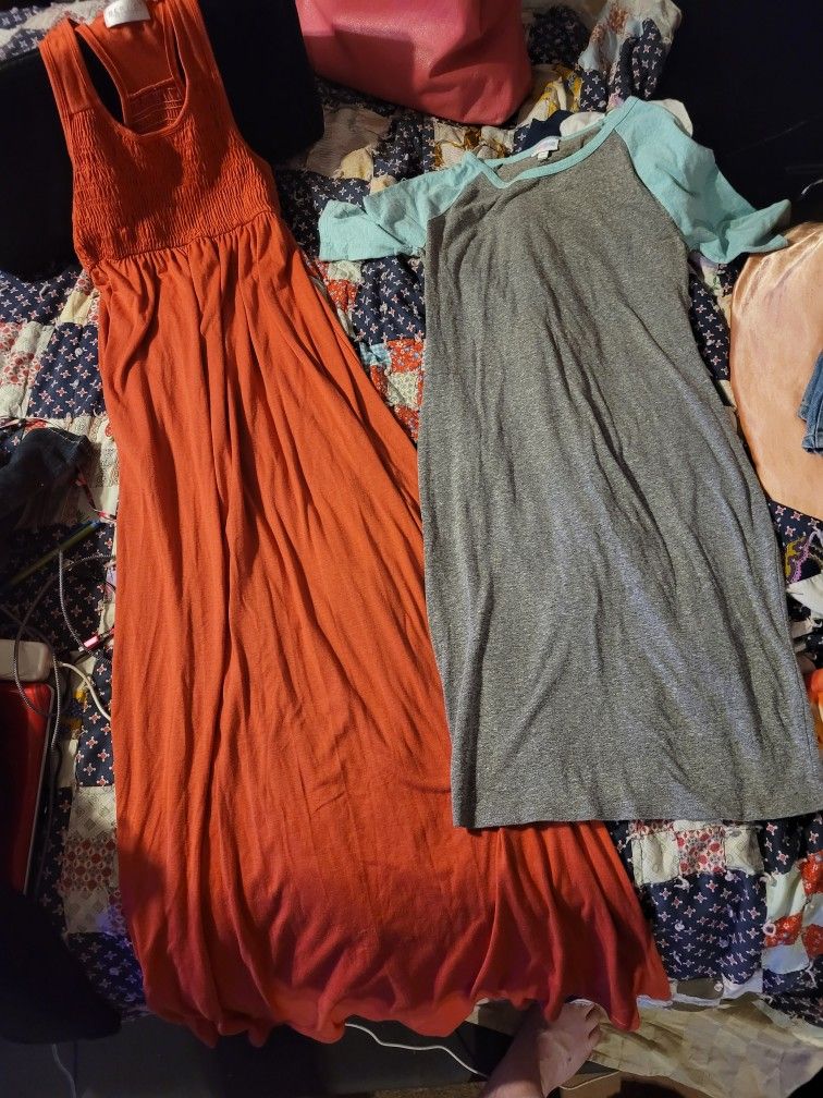 2 Dresses & A Romper