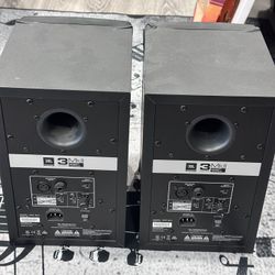 JBL 305P MkII Studio Monitors (Pair) – Great Condition
