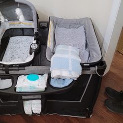 Baby Trend Simply Smart Nursery Center Playard with Bassinet and Travel Bag - Whisper Grey