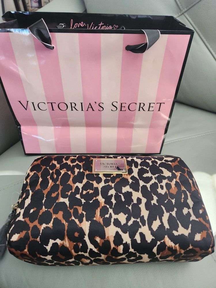 Makeup Clutch - Victoria Secret