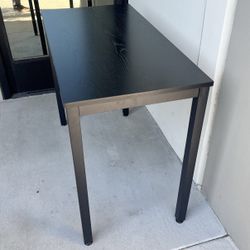 New In Box 40x20x30 Inch Tall All Black Color Office Computer Desk Table Steel Legs Furniture