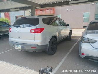 2010 Chevy traverse good mikes cold AC