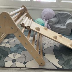 Lily & River Wooden Little Climber