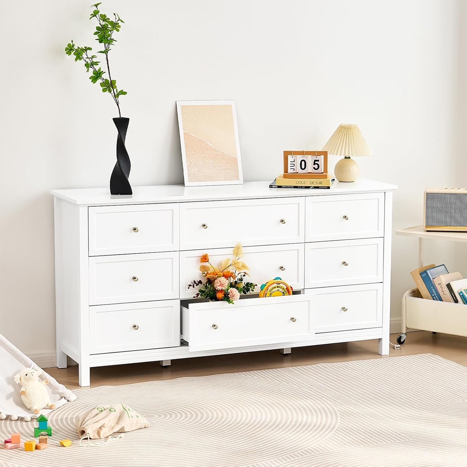 minimalist dresser Best Mid Century Modern Dressers for Minimalist Bedrooms