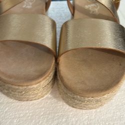 Pre-owned Hardly Ever Worn Art Class Size 1 