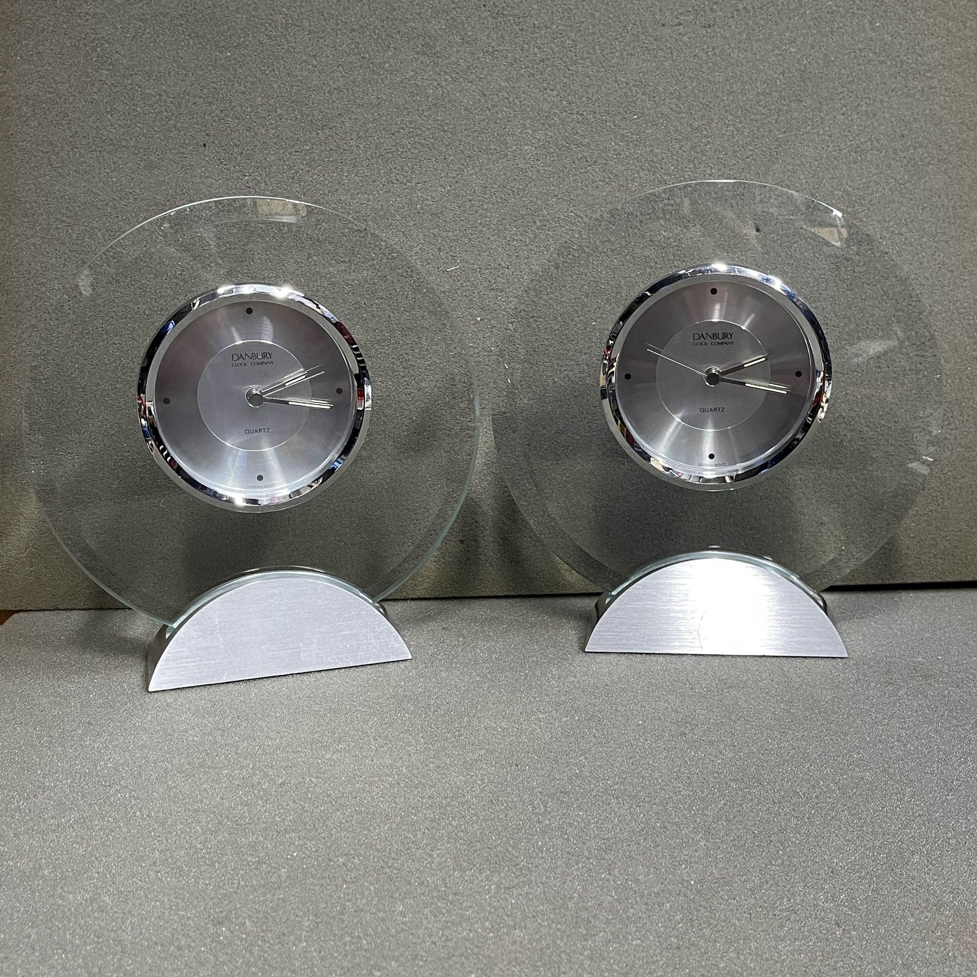 Danbury Clock Co. Quartz Round Glass Desk Clock, German Movement