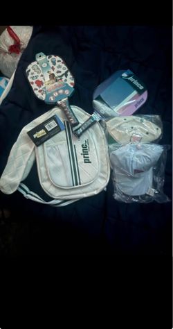 Pickleball Bundle – Backpack, Paddle, Hat & Accessories (New Condition)
