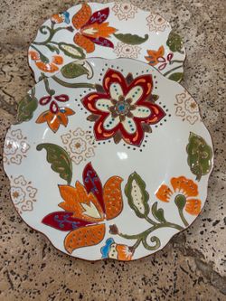 Set of 2 Decorative Floral Accent Plates - $10