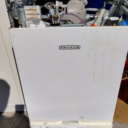 Kitchenaid Dishwasher (For Parts Or Not Working)