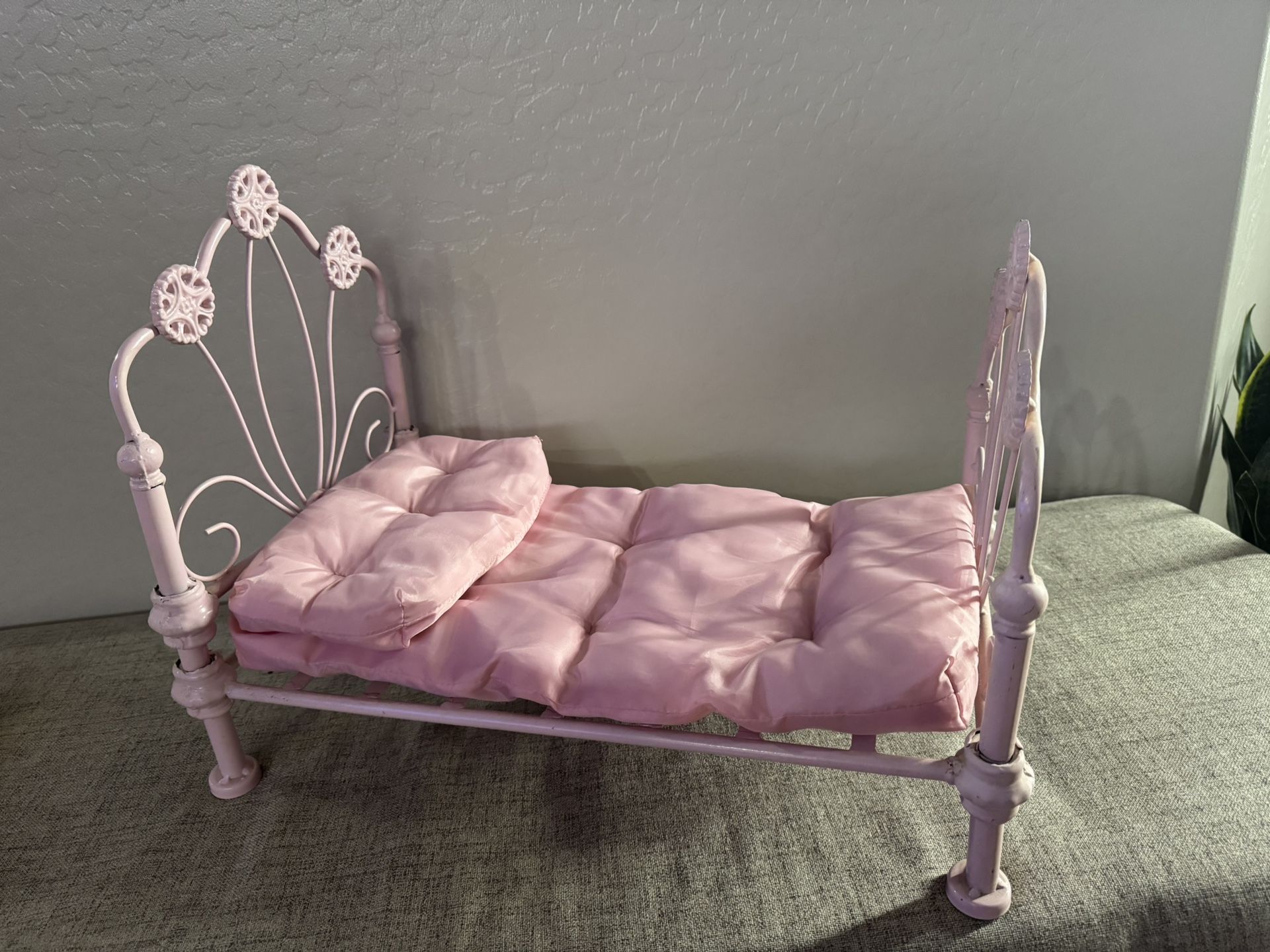 Doll Bed