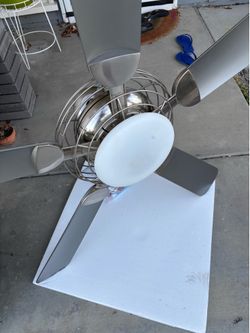 Modern ceiling fan