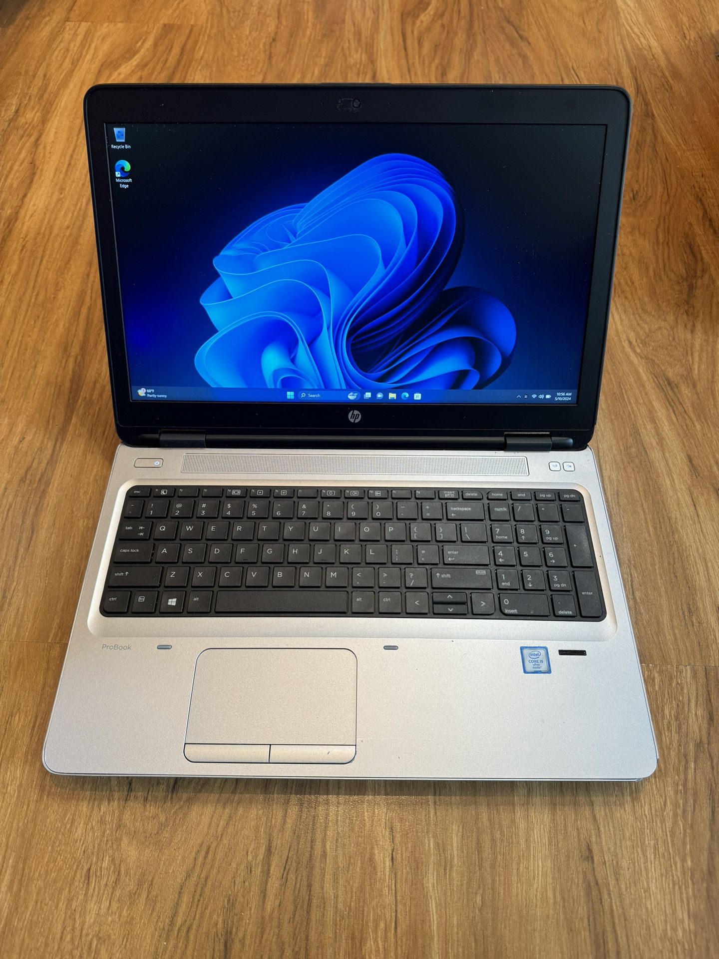HP ProBook 650 G2 core i5 6th gen 16GB Ram 256GB SSD Windows 11 Pro 15.6” Laptop with charger in Excellent Working condition!!!!!  Specification: *Int