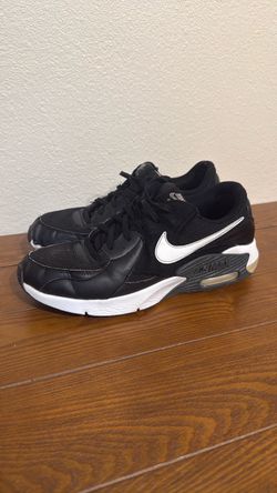 Nike Air Max Excee Black White Sneakers
