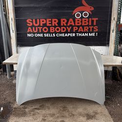 2021 Elantra Hood OEM Great shape 2025