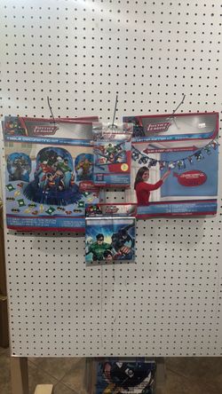 Justice League party supplies