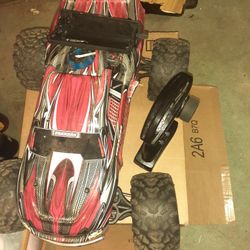 Traxxas T Maxx 