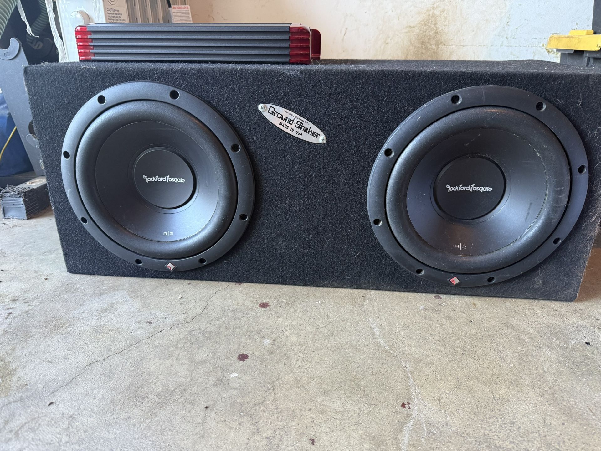 2 10” Subs Rockford Fosgate N A Crunch 1000 Watt Amp