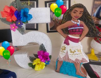 Moana Pinata