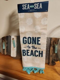 Decorative tea towel