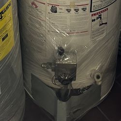 American Standard Water Heater 40gl