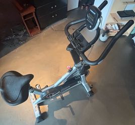 YOSUDA L-001A Indoor Cycling Exercise Bike / Stationary Spin Bike