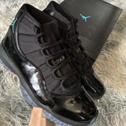 Air Jordan 11 “Gamma Blue” - Size 8.5 Men’s