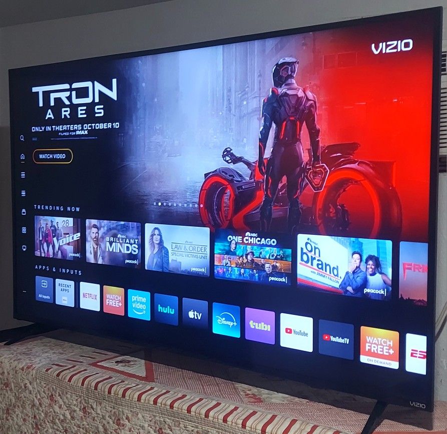 SMART CAST TV VIZIO XLED 70" 4K VIVID LED HDR10 DOLBY VISION FULL UHD 2160p🛑 (NEGOTIABLE ) 🛑FREE DELIVERY 🛑