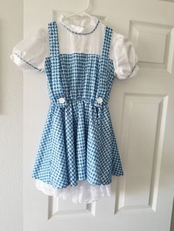 Dorothy costume