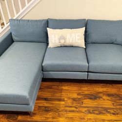 Like New Chaise Lounge Sofa Couch 