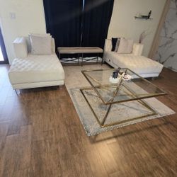 Living Room Glass Table $100